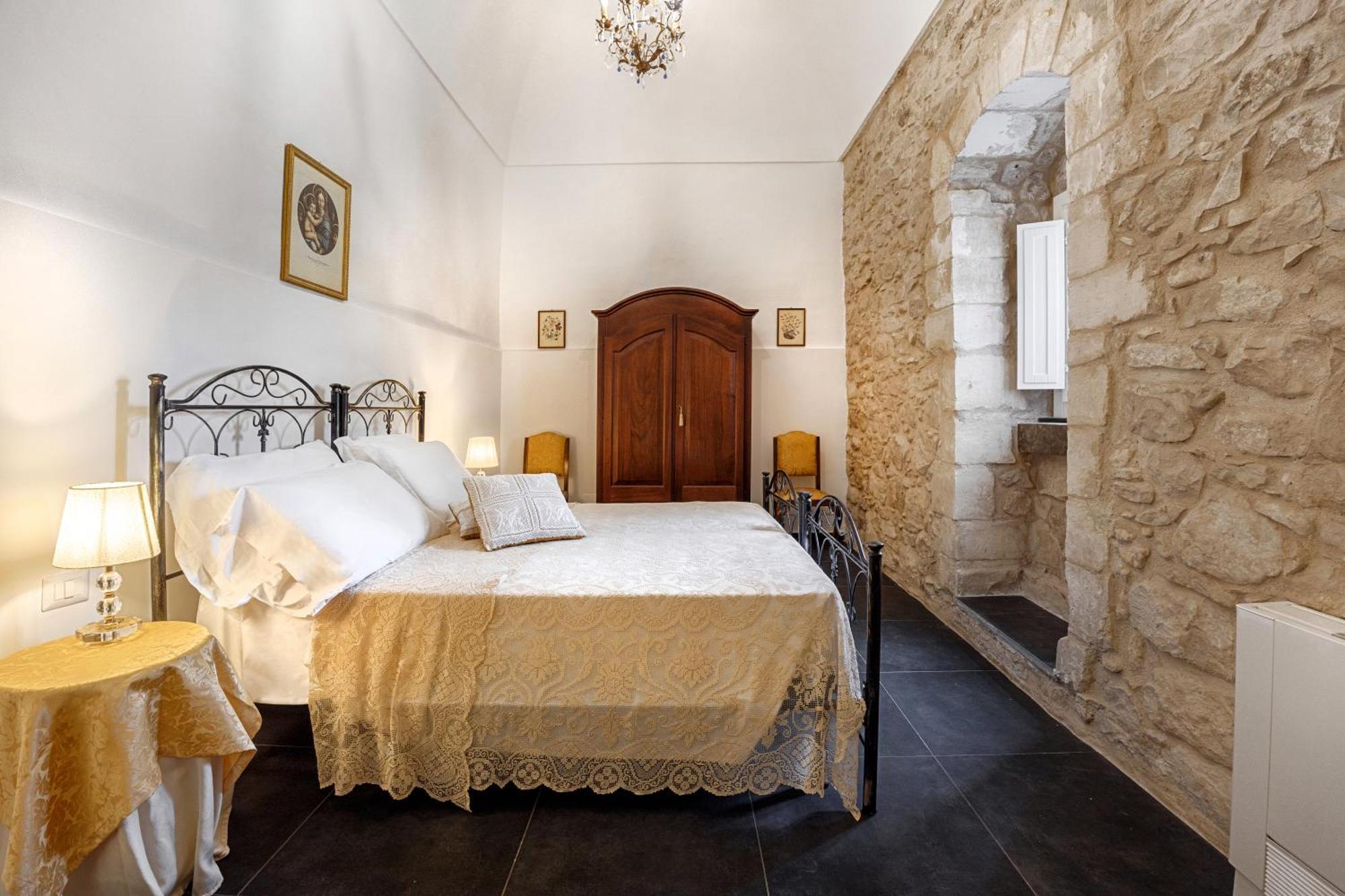 Ai Due Leoni 1863 Apartment Ragusa Ngoại thất bức ảnh